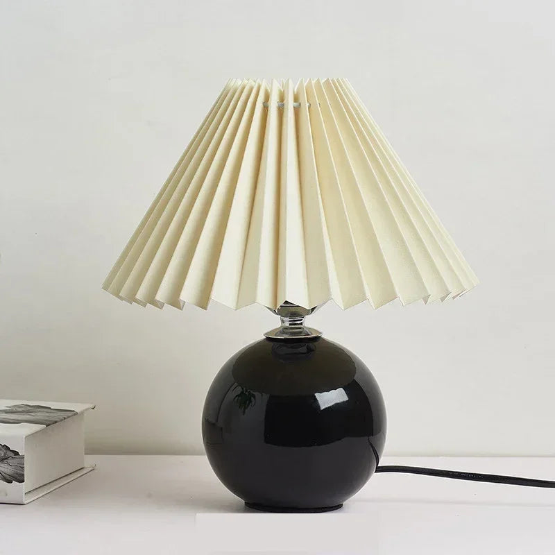 Nordic Table Lamps Ceramics Desk Lights Korean Rattan Bedside Night Light Pleated Lampshade Living Room Home Japanese Lighting