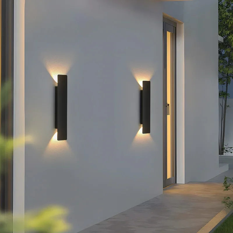 Modern 18W LED Waterproof Up Down Outdoor Wall Lamp