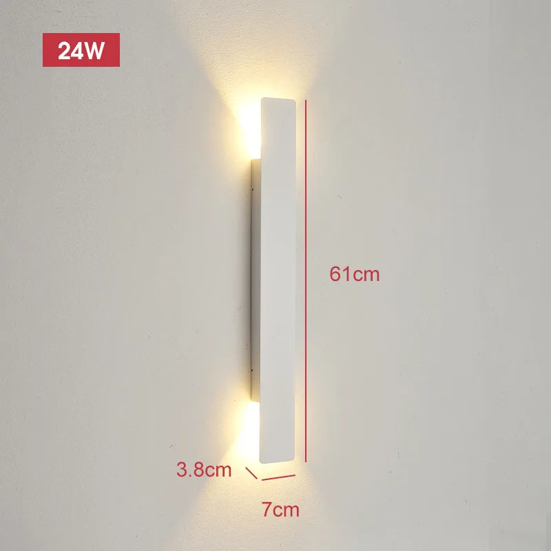 Modern 18W LED Waterproof Up Down Outdoor Wall Lamp