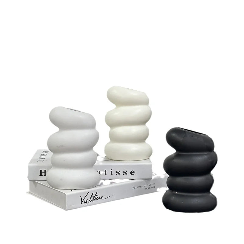 Nordic Spiral Pebble Creative Vase